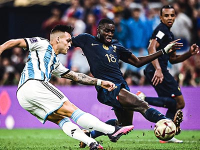 日足联铃鹿无极vs新宿创造直播